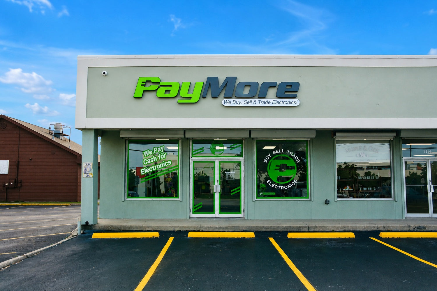 paymore Metairie store front